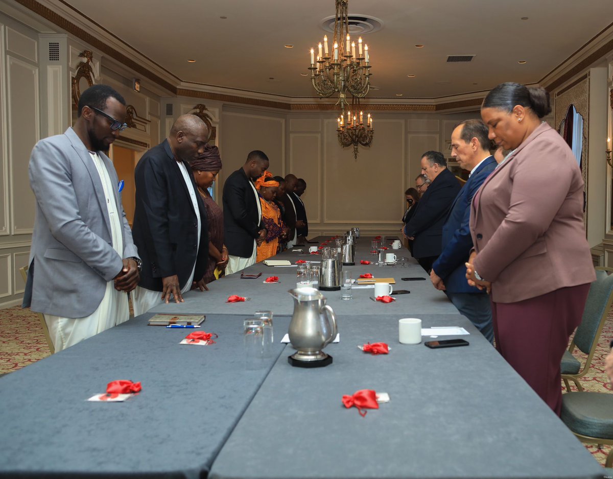 KingNadiopeIV's tweet photo. The main focus of the meeting held at the Fairmont Chateau Laurier in Ottawa was aimed at initiating a working relationship and partnership between the Native Chiefs of Canada and  Busoga Kingdom.

In his remarks,the Kyabazinga urged the Natives to work with the Kingdom https://t.co/YOZ7NZ9Fmv