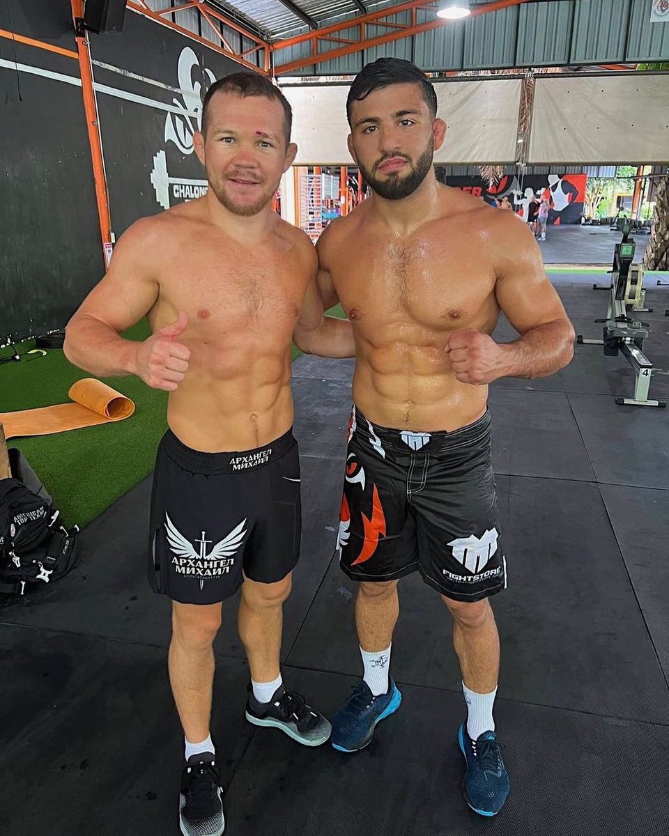 Tiger Muay Thai tweet media