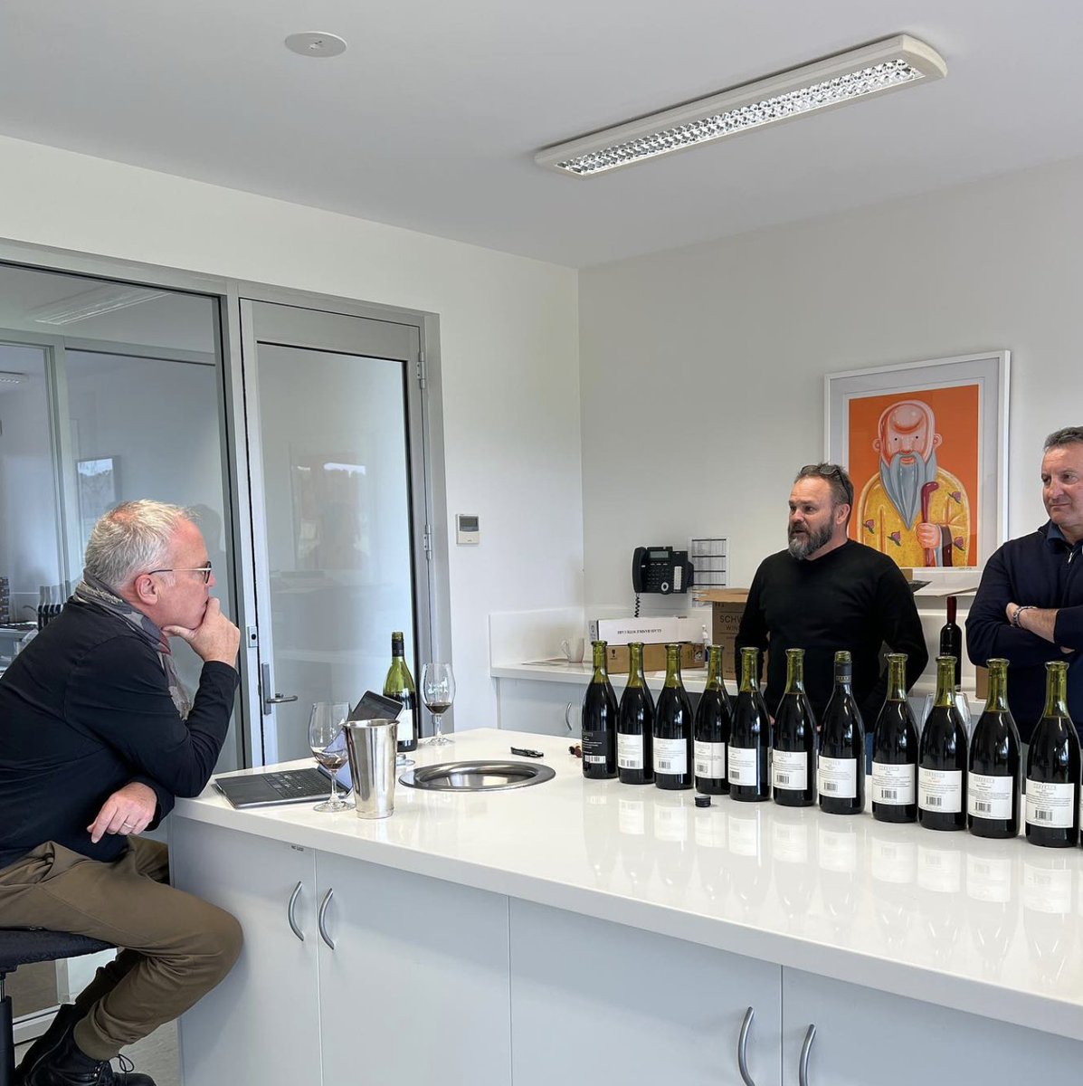 Solid morning with Ian Hongell of Torbreck, tasting through their range of fresher and more precise wines. Stay tuned for notes. @TorbreckBarossa #realaussiewine #jamessuckling #topwine #greatwine #winelover #winetasting #wineblogger #sommelier #wineshop #winecellar