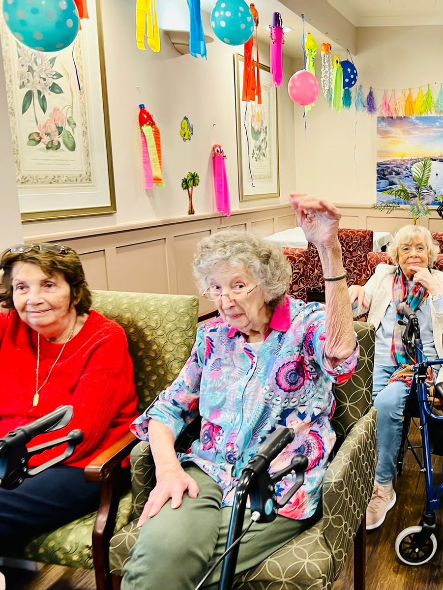 BlueCross tweet media