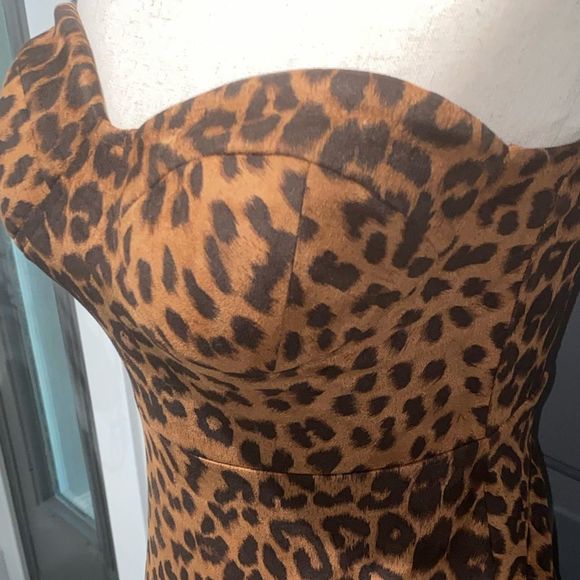 JordynEnsell's tweet photo. So good I had to share! Check out all the items I'm loving on @Poshmarkapp from @BlingitBack61 @ivetteloreto94 #poshmark #fashion #style #shopmycloset #handmade #pinkowl #puma: https://t.co/uinqU4t8Ax https://t.co/K9EJHMTi5i