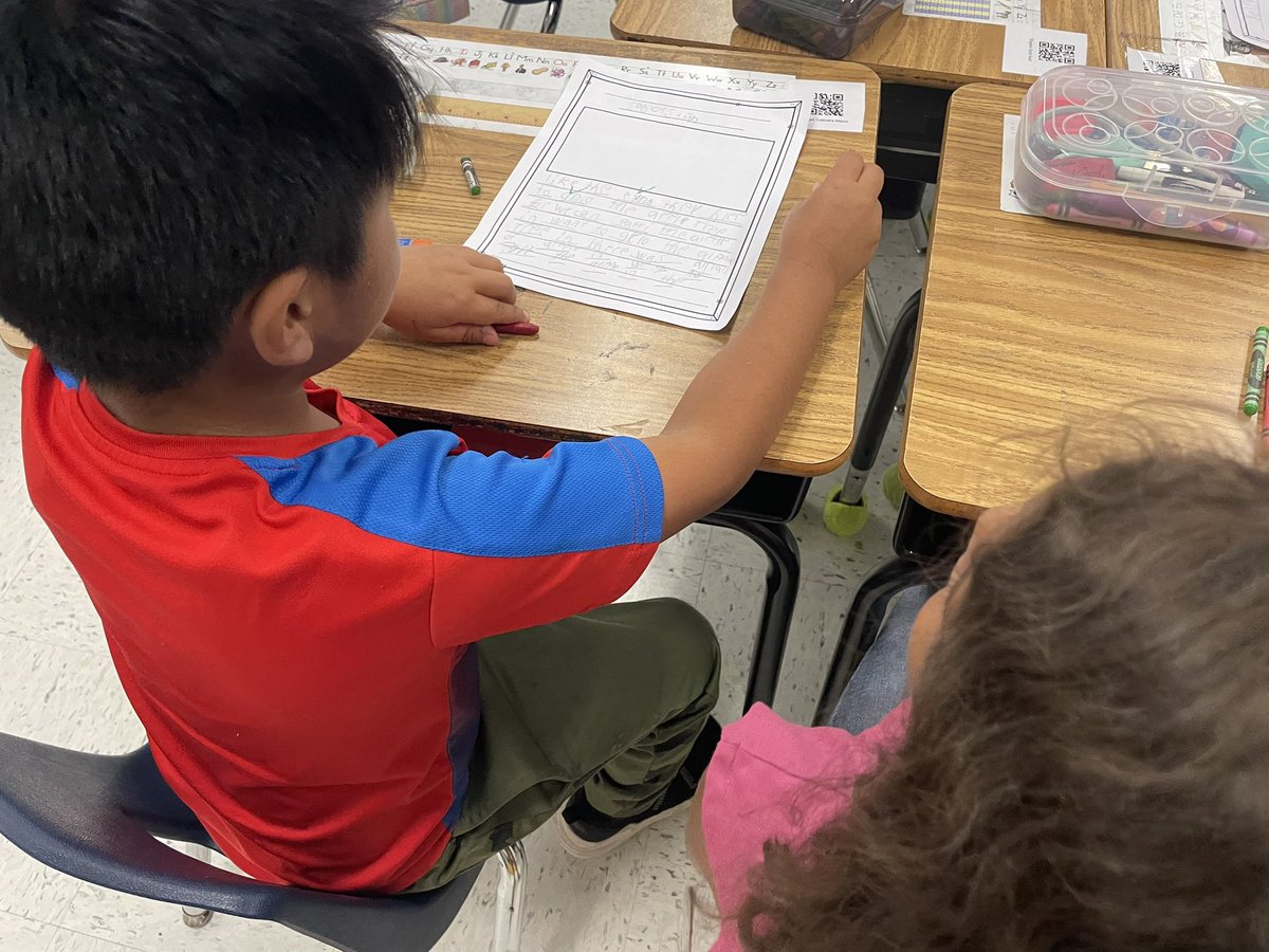 Sarah Lichucki tweet media