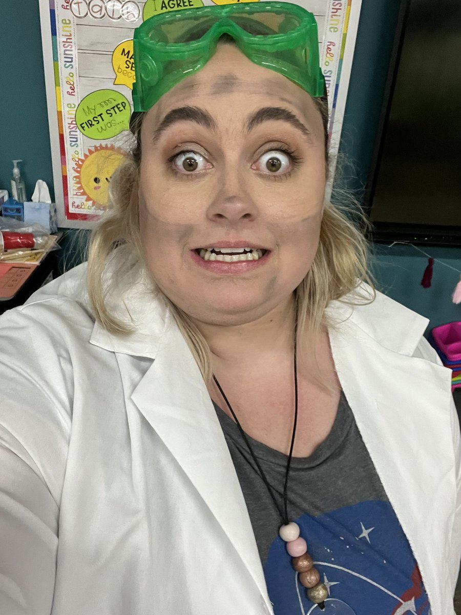 Katie Ayers tweet media