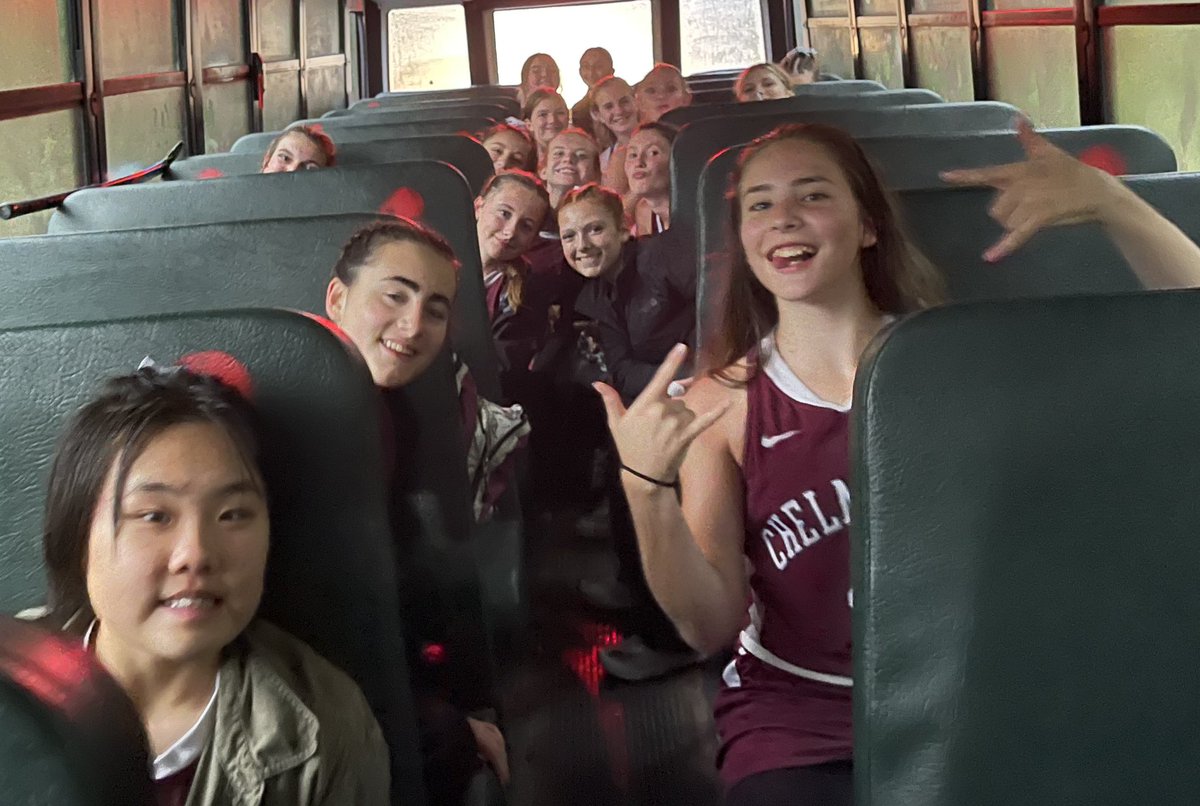 CHSLionsFieldH1's tweet photo. Congrats to JVB for their โWโ on the road vs Andover, 1 - 0. The cold & rain didnโt stop us from playing OR having fun! โค๏ธ๐ฆ๐ #fallfamily https://t.co/1pUYm20RnW