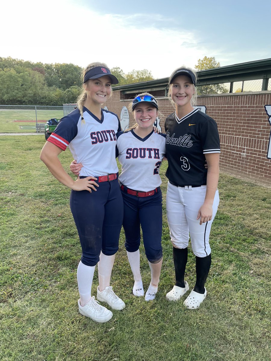 Although it was a tough loss for OHS, 4-2, it was great seeing new teammates <a href="/mariclaire_s/">Mariclaire Sabados</a> <a href="/JumpsHil/">Hilary Jumps</a>! They played a great game!! #BomberNation <a href="/MO_Bombers_2005/">Missouri Bombers 18u Gold Veselske/Roth</a> <a href="/Bomber05Premier/">Brian Veselske</a> <a href="/mrcloe04/">🥎 Coach Cloe 🥎</a> <a href="/CoachRedburn/">Mark Redburn</a> <a href="/SEMOsoftball/">SEMO Softball</a>