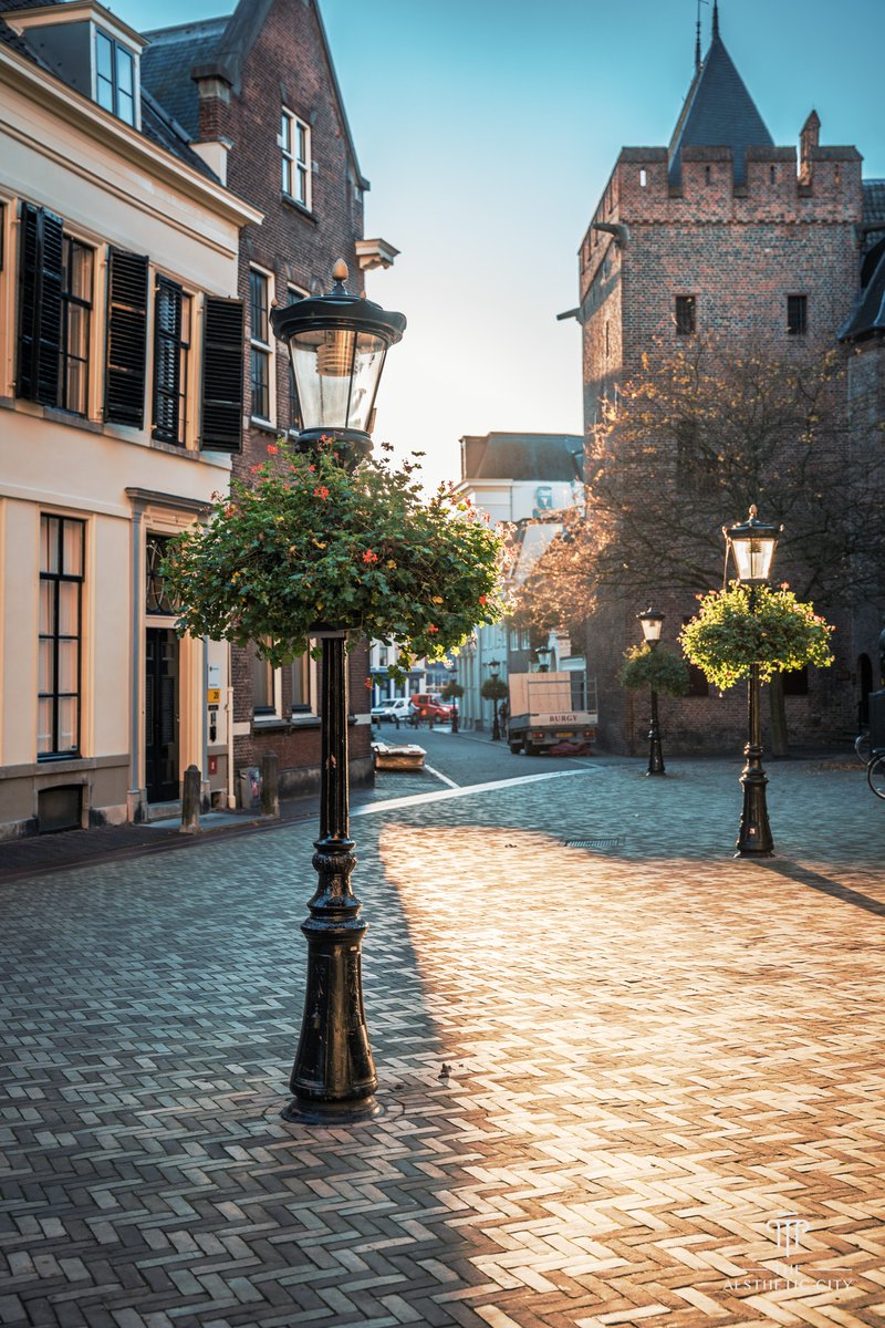 Aesthetic_City's tweet photo. Utrecht, the Netherlands

One of the finest cities to live in https://t.co/HMi5yXnHGE