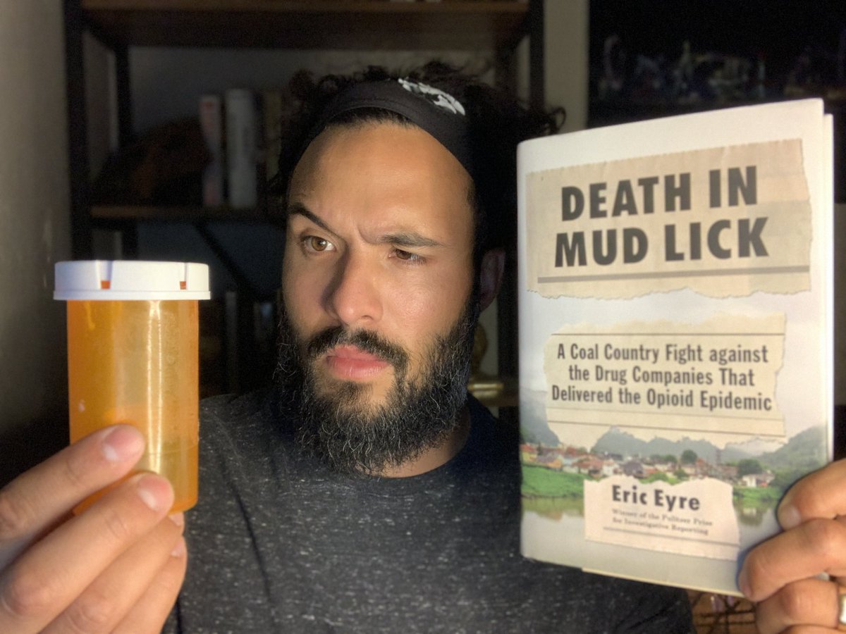 ClubRumble's tweet photo. An incredible piece of writing and investigative journalism! Today’s episode features @EricEyre work on the opioid crisis in West Virginia https://t.co/b5MYzaDKoG #rumblebookclub #goreadsomething #WestVirginia https://t.co/l8VvSD8Eo9