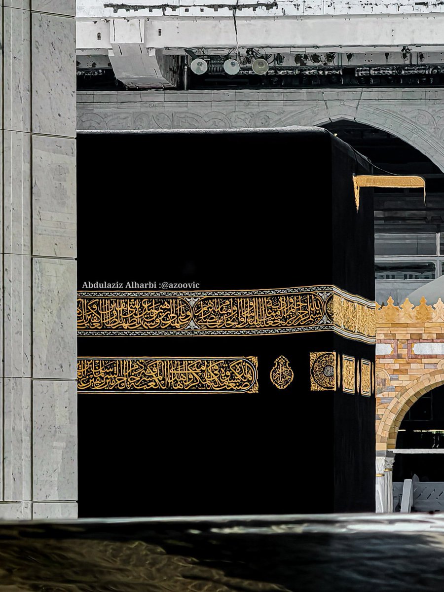 وَنَحْنُ أَقْرَبُ إِلَيْهِ مِنْ حَبْلِ الْوَرِيدِ