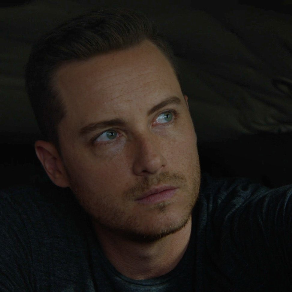 Nicole5Wheeler's tweet photo. #JesseAppreciationWeek
As good as I know #JesseLeeSoffer will be portraying #JayHalstead in 10x03…
I’m just not ready. 😬
#Upstead #UpsteadForever #RespectJayHalstead #JayIsTheHeartOfCPD #GratefulForJesse #WeLoveYouJesse
@nbc @WolfEnt @comcast @NBCOneChicago @UniversalTV https://t.co/1GD3WjNYQI