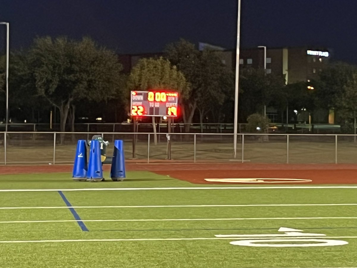 CoachPTPayne's tweet photo. Great come from behind win for @Sellers_Sharks @SellersMSFb 8th grade team tonight‼️ #ComeToTheForest 🌲#WAM @CoachP_WAM @Naaman_Football https://t.co/XhHsjMdg2N