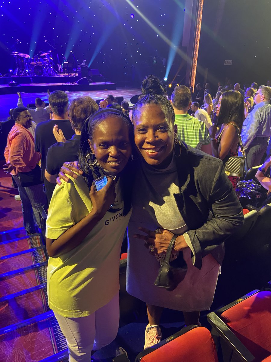 Last Saturday my Wife met Heather B at the Diana Ross concert and took a pic with her. Today Toinette called her show on Urban radio and Heather B and staff was kind enough to put her thru! Heather is GREAT and Thank you <a href="/thehappyhourwHB/">Heather B</a>