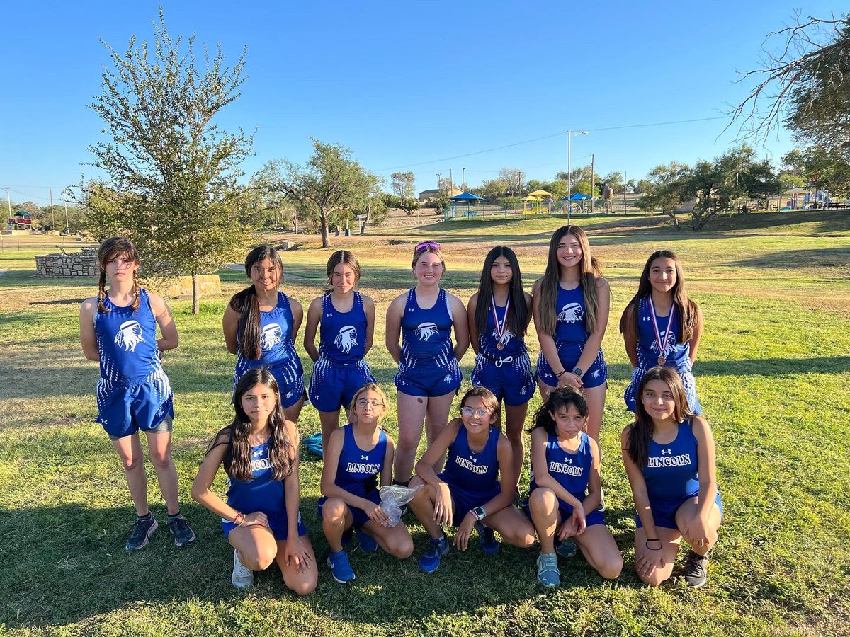 LMSstrong's tweet photo. Congrats to our @LMSBoysath and @LincolnMaidens Cross-Country teams! Braves earned 🥇Place and the 5-4A District 🏆 &amp; Maidens for earned🥈place. Congrats to Edgar Gonzales for winning🥇place &amp; the overall 5-4A Boys District Champion 🏆. Congrats Coach Rust #strivingforgreatness https://t.co/A8JrXOJqOq