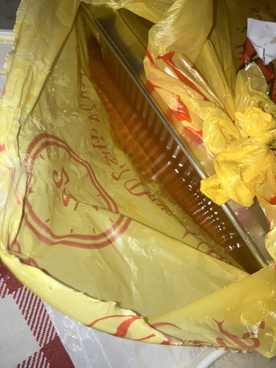 TerpsandC's tweet photo. @DoorDash my order came all spilled in the bag and doordash support refuses to refund or reorder “due to amount of recently processed compensation” I only asked for it once before because order came more than 2 hours late and was hard and cold.... #doordash https://t.co/7S1FhRnNoG