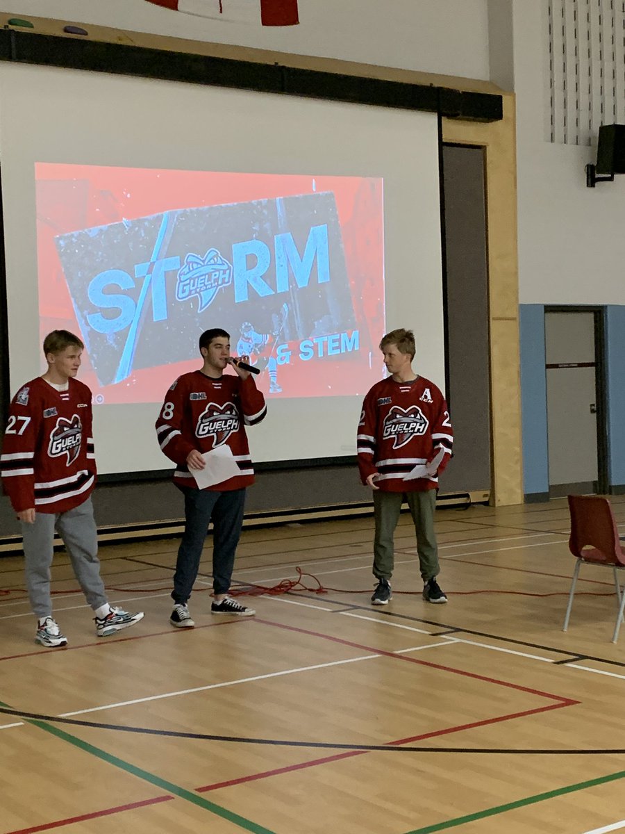 stjosephguelph's tweet image. A great morning with @Guelph_Storm players! Learning about hockey and sharing stories with our students. Thank you for the visit! #ConnectingWithCommunity