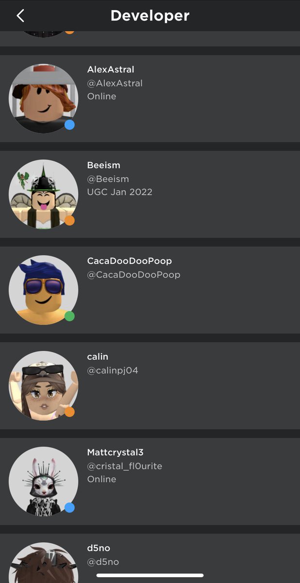unknownerror368's tweet photo. Is cacadoodoopoop a test account? #Royalween https://t.co/8eJsv1rRtd