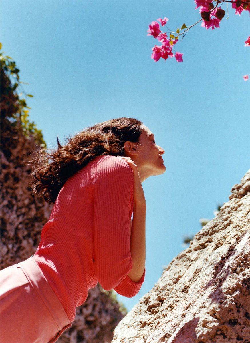 LumireMoodboard's tweet photo. Photography by Josh Aronson https://t.co/xtcwKKoV8U