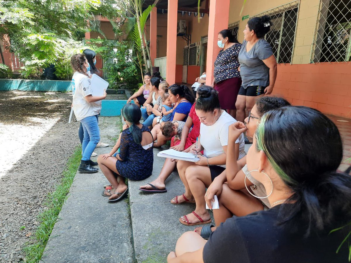 RSD_CORTES's tweet photo. Coordinación Salud Villanueva, Cortés realizó hoy Brigada Médica en la Escuela Manuel Bonilla con el apoyo de @MDMLatamyCaribe y @UNFPA_Honduras  donde se brindaron los servicios de Salud Sexual Reproductiva 
“Trabajando con Transparencia por un Sistema de Salud Diferente” https://t.co/GPeUt4tLRs