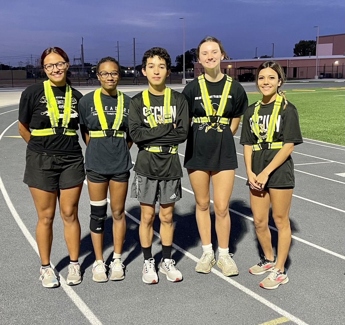 Seguin_XC's tweet photo. Seguin XC has every right to BRAG on the ACADEMIC SUCCESSES of our XC Team! @SeguinHSTx completed the 1st Six Weeks &amp; these XC Student-Athletes not only RUN THE STREETS of Seguin but they RUN to their EXCELLENT ACADEMIC PERFORMANCE in the classroom!#oneheartoneseguin https://t.co/o9naGb3XrG