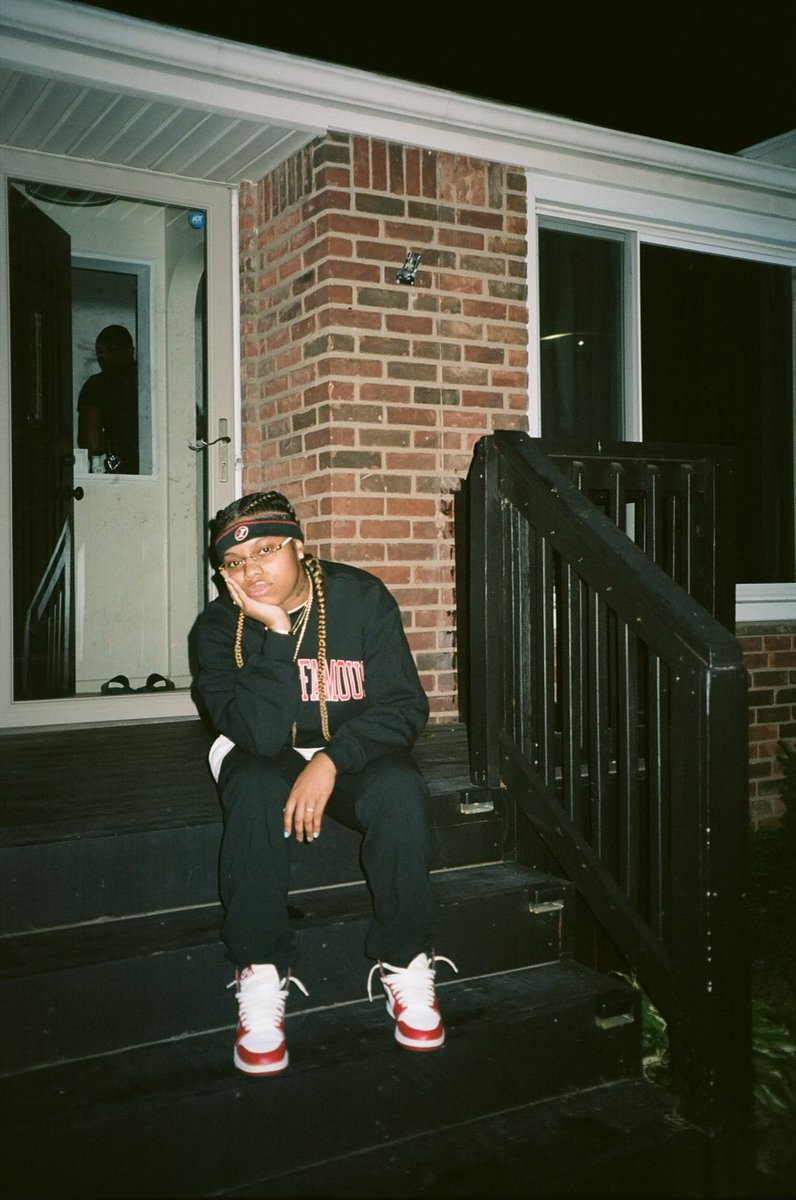 kindoffamous's tweet photo. DJ Killa $quid for Kind of Famous https://t.co/2iiHFwfgh6