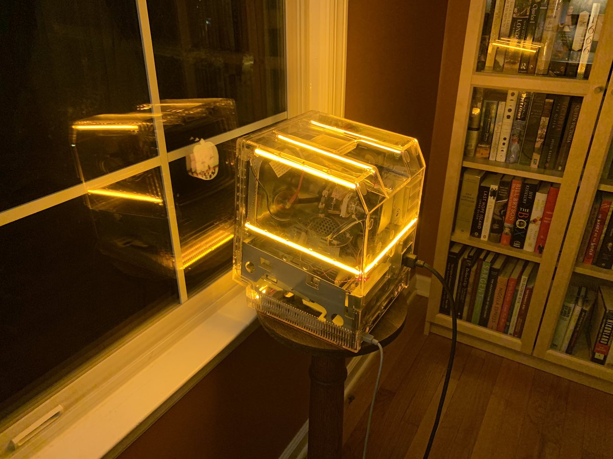 Joe's Proud Computer Museum 🌈 tweet media