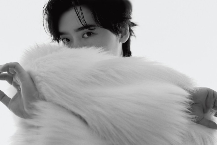 soompi's tweet photo. #LeeJongSuk Talks About His Diverse Interests, Newest Acting Endeavors, And More
https://t.co/sLdvlCXhZ1 https://t.co/ZFUOccVXcb