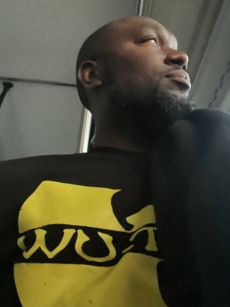 MrParkerEd's tweet photo. About to see what @Nas x @WuTangClan got in store…
#40side https://t.co/WOYLSYjLn1