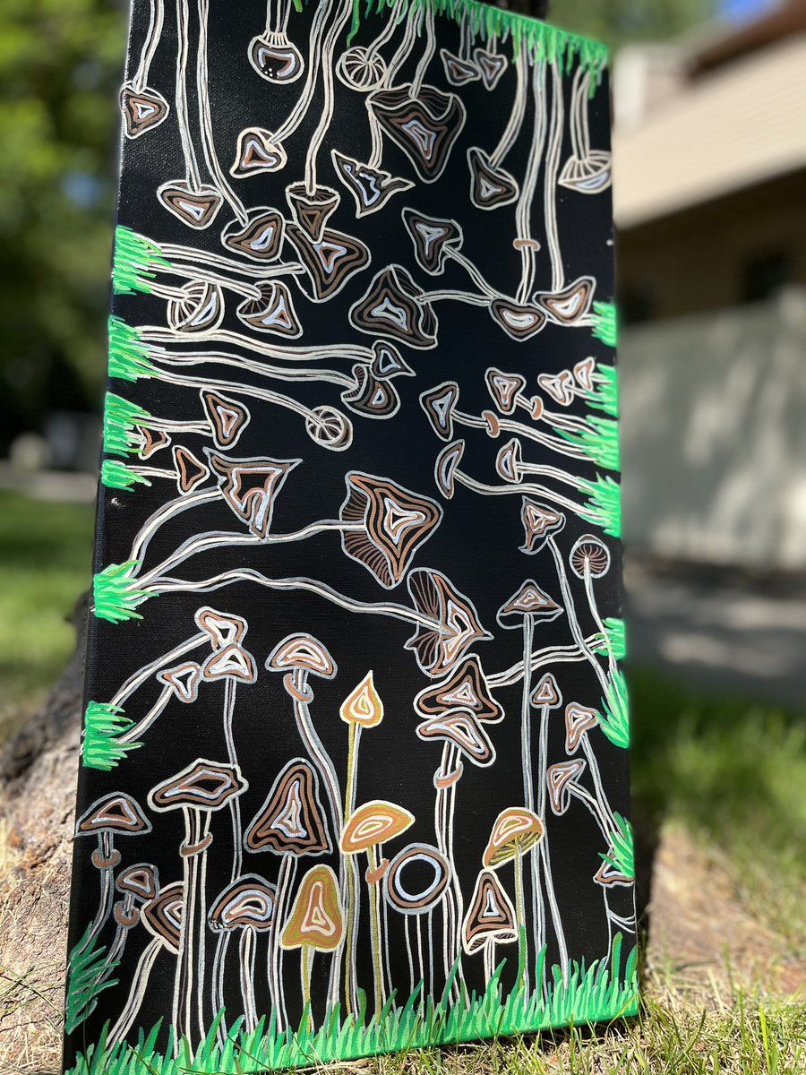AnnatheaF's tweet photo. more art @highmountainhippie on insta (-: https://t.co/KgQDt8Uvoa