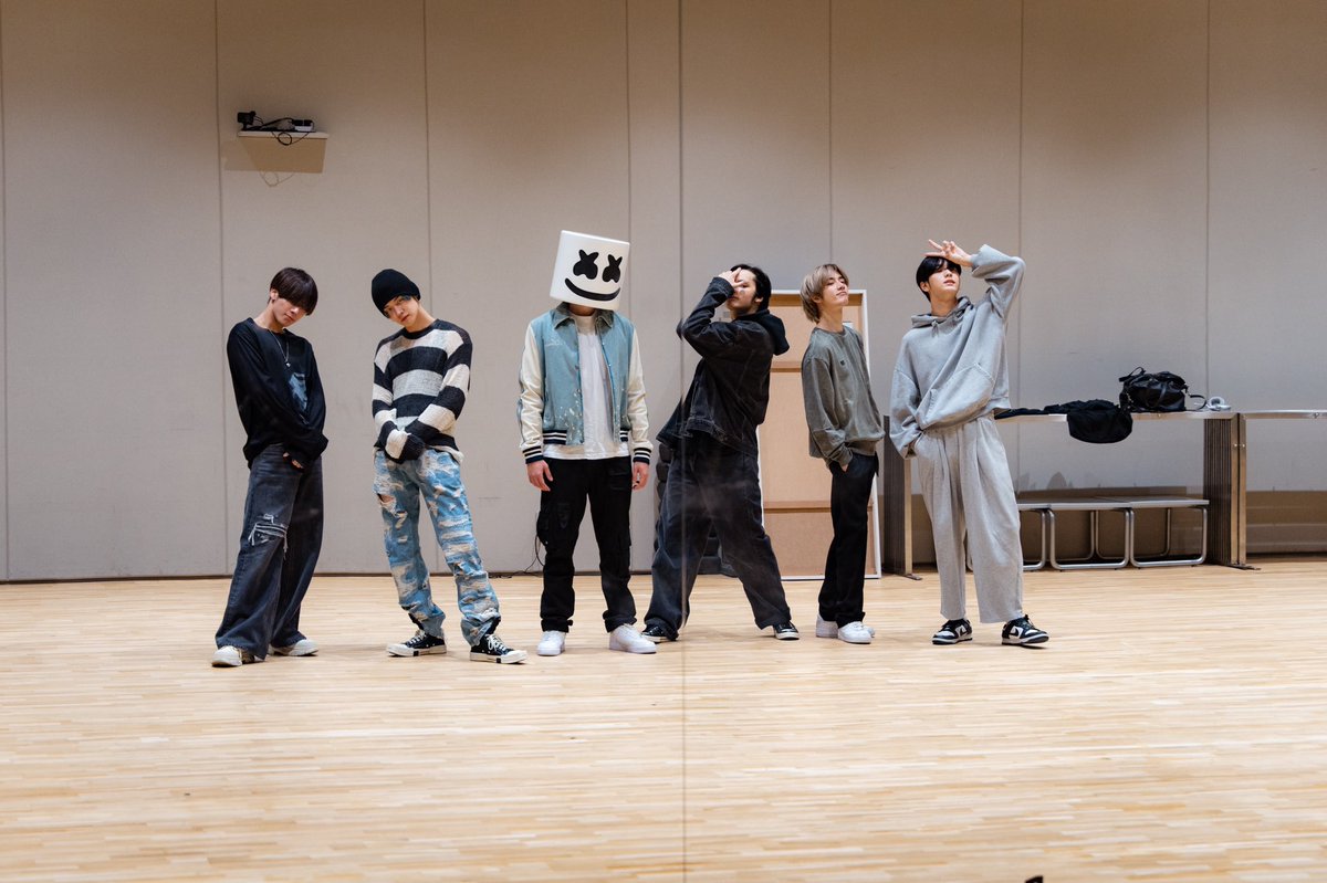 kpopradiopy's tweet photo. ✨Tantas coincidencias dejaron a MOA con la duda de si estos artistas participaran en el próximo comeback.
@TXT_bighit @TXT_members
¿Qué te pareció está noticia?
Contanos en los comentarios.❣️
@txtparaguay_oficial
#NoticiasKpop #KpopRadioPy #Notifandom #TXT #MOA https://t.co/JwHxEMgxU6