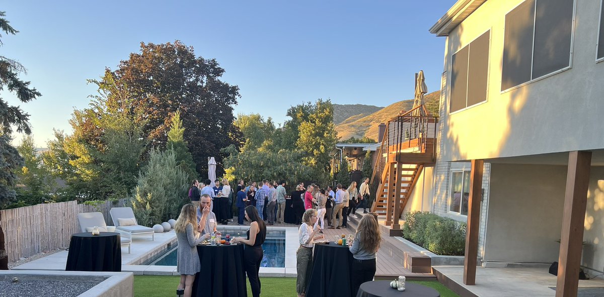 InadomiJ's tweet photo. Enjoying the opportunity to engage and get to know the Spencer Fox Eccles School of Medicine @UofUMedicine  medical students at our annual Internal Medicine Student Social @UofUInternalMed 
#MedicineElevated #MedTwitter #IMStudentSocial https://t.co/CNy7u2pVOH