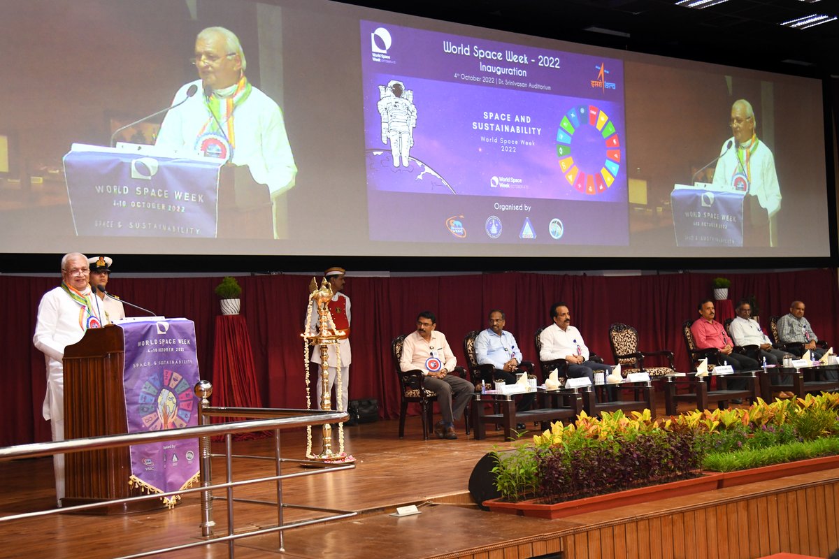 isro's tweet photo. The Honourable Governor of Kerala Shri Arif Mohammed Khan complimented ISRO centres for reaching out to students to inculcate in them the spirit of inquiry, especially in S&amp;T while inaugurating World Space Week-2022 celebrations at VSSC/ISRO, Thiruvananthapuram yesterday evening https://t.co/SJALH3OWhO