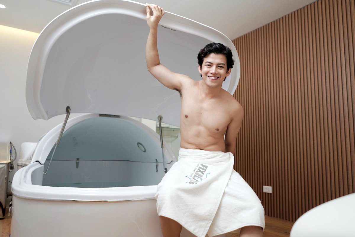 thegreat_bill's tweet photo. Stress already due to work? 
We got you covered!

Maximize your health today as you de-stress for a while with our floating therapy! 

DM @fixilab.ph now for more details.

#fixilabph 
#floattank 
#floatingtherapy 
#stressrelief 
#anxietyrelief 
#wellness 
#health 
#selflove https://t.co/0QYa3kv6wB