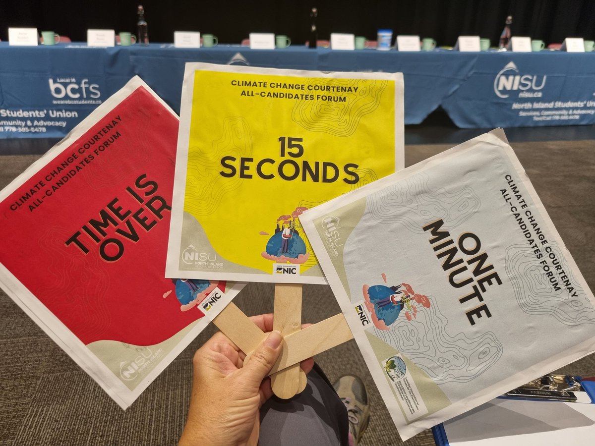 JoanneProbert99's tweet photo. Working as a time keeper for the Climate Change Courtenay All-Candidates Forum. New experiences. Dealing with politicians! Wish me luck! #climatechange #vote https://t.co/FA7QJCMEnD