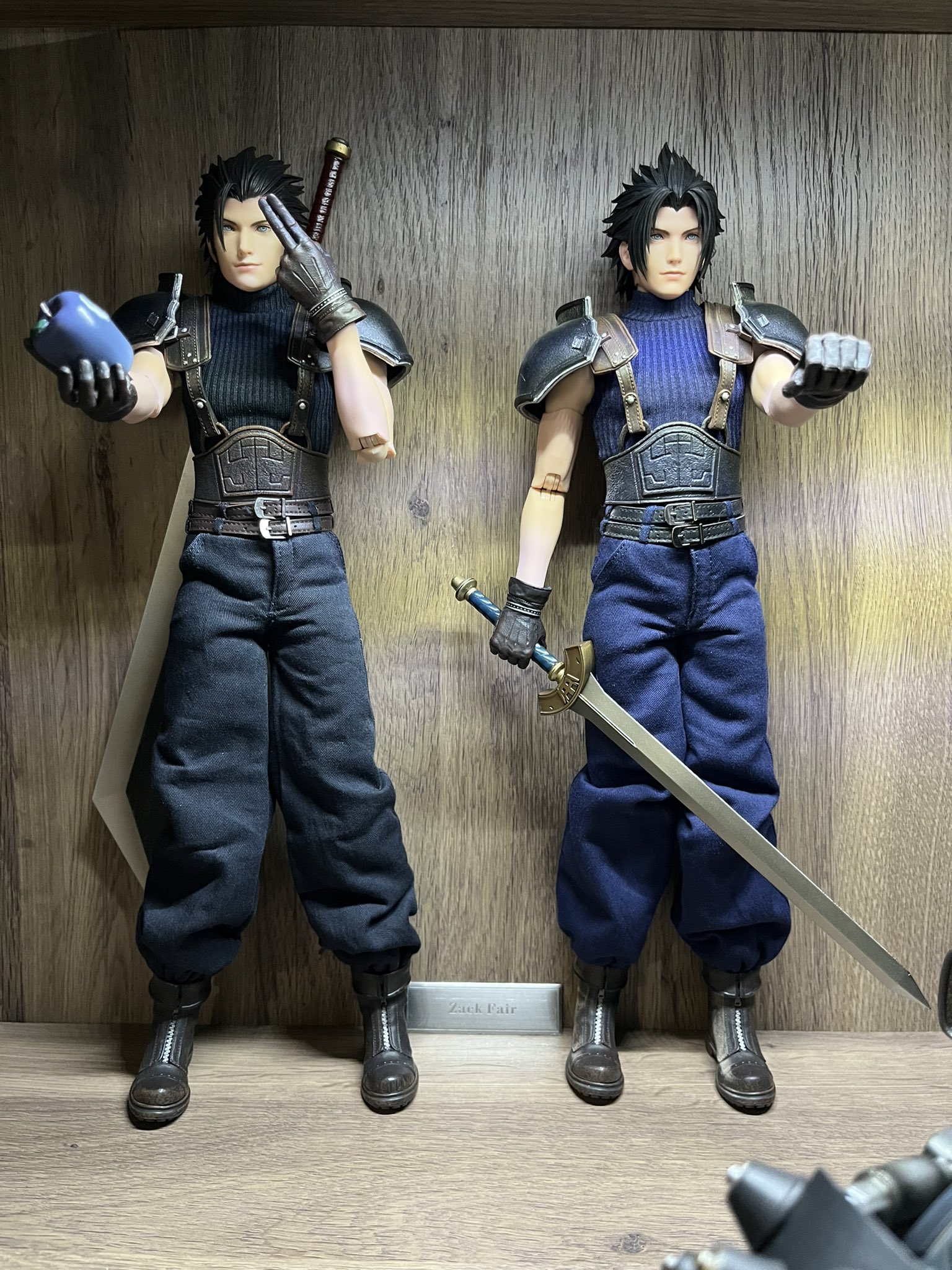 final-fantasy-statue-hunter-on-twitter-introducing-the-1-6-scale-zack