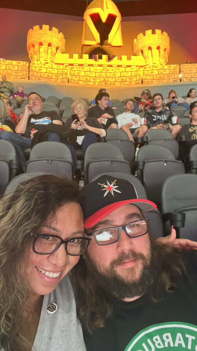 chiett's tweet photo. #TheGoldenAge GoKnightsGo!! https://t.co/b0C4CZ2vik