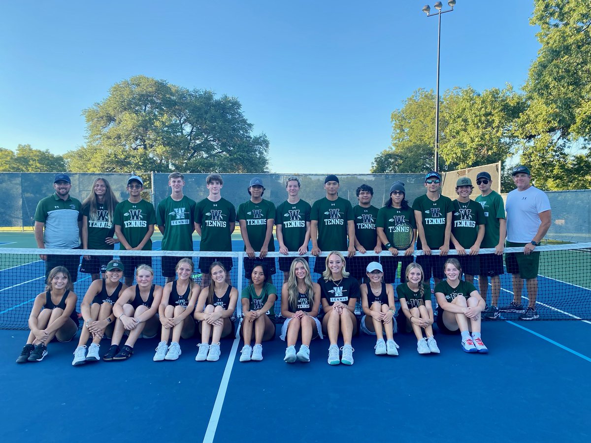 NDNTennis's tweet photo. Playoff Bound @WaxahachieHS @hachiesports https://t.co/3DFeN2pN2U