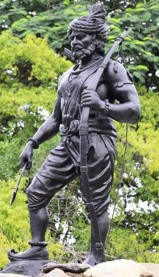 हमारी विरासत हमारे पूर्वज और धरोहर जल,जंगल, जमीन और हमारी संस्कृति है इनको बचाना हमारा मूल कर्तव्य होना चाहिए❗️
#आदिवासी_योद्धा_राणा_पूंजा_भील