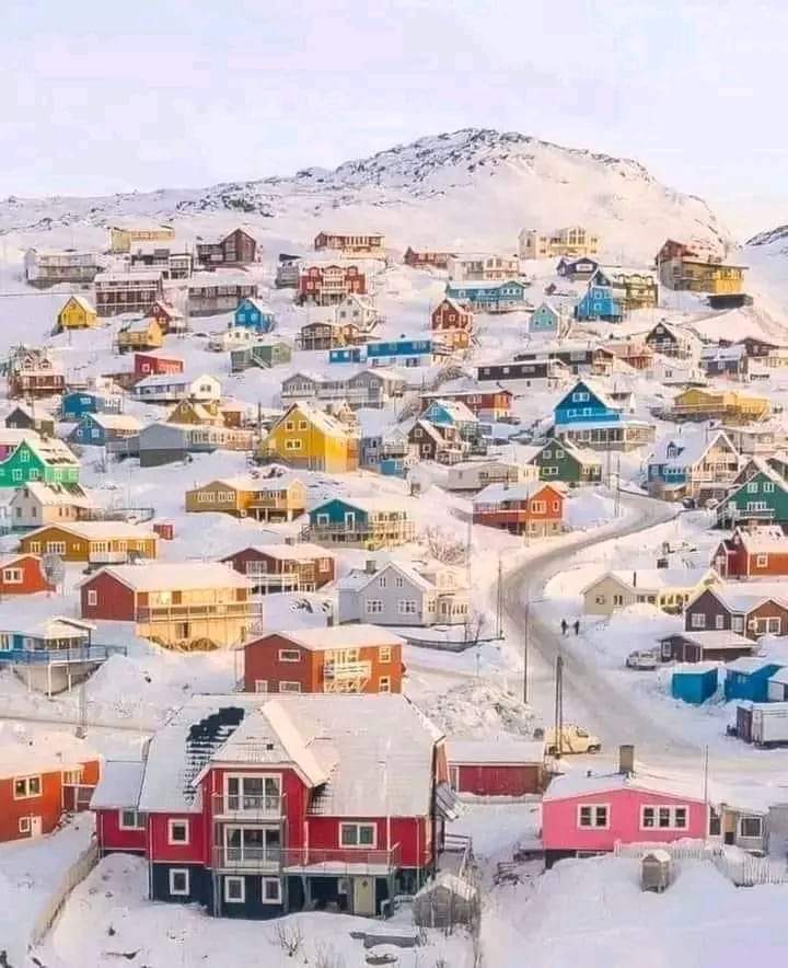 Завхан аймгийн Сонгино суманд цас оржээ. Өглөөний мэнд