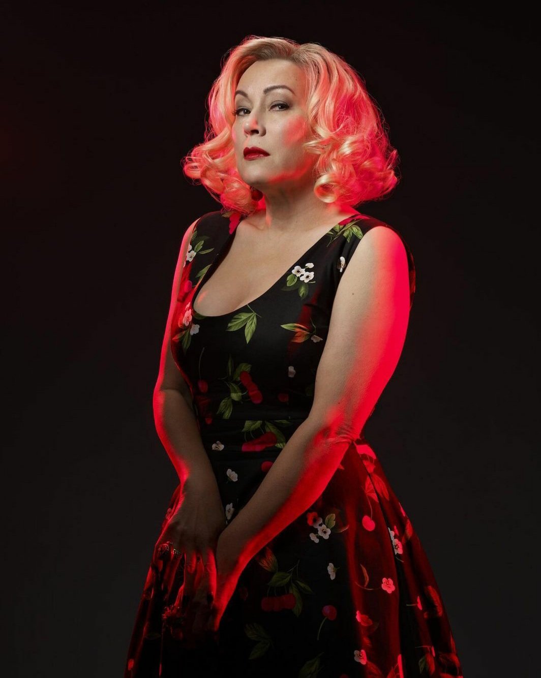 Jennifer Tilly Brasil on Twitter: "🚨 Novo pôster de Jennifer Tilly como