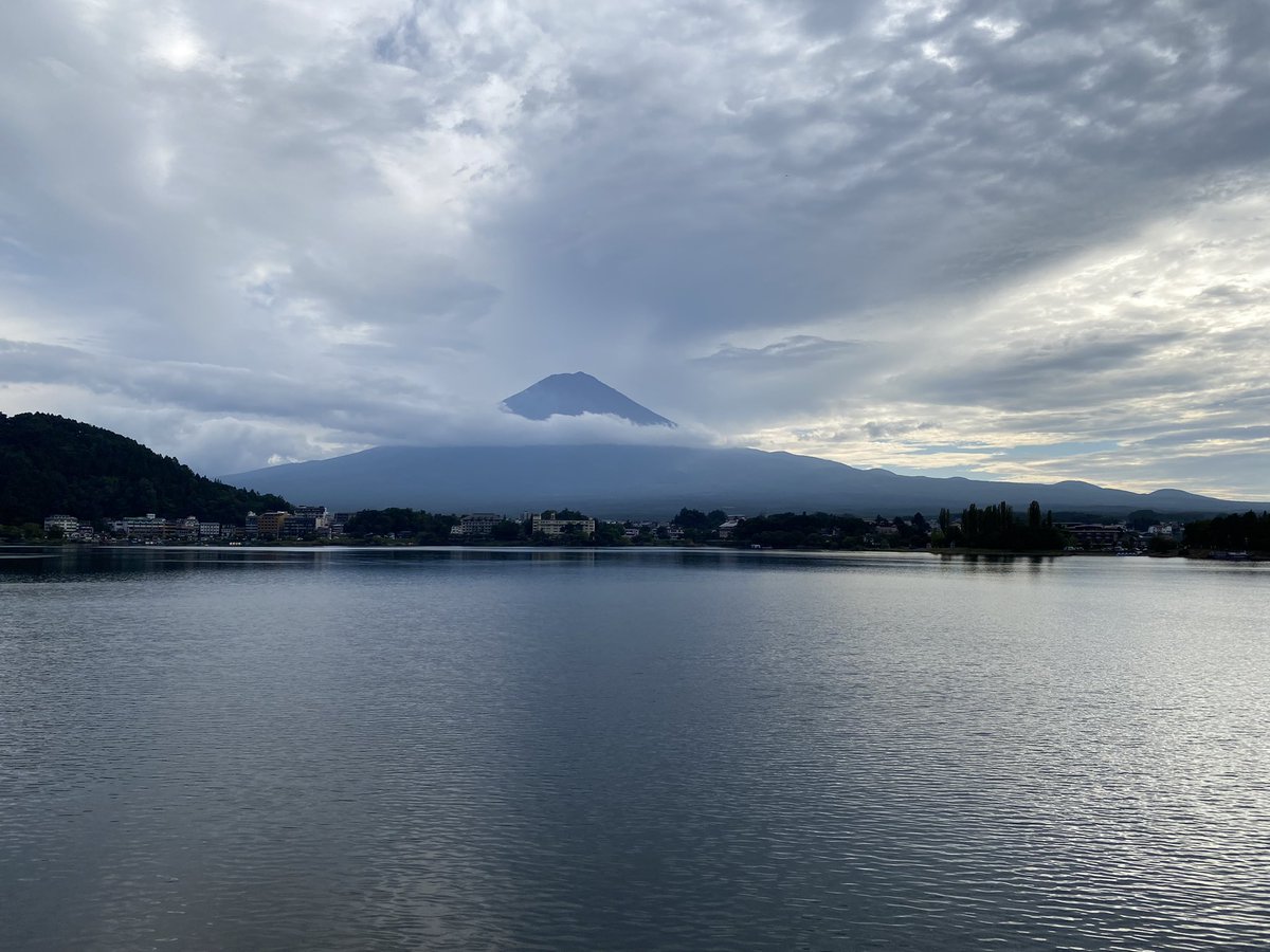 色んな富士山🗻 ちょっと雲が幻想的で😊