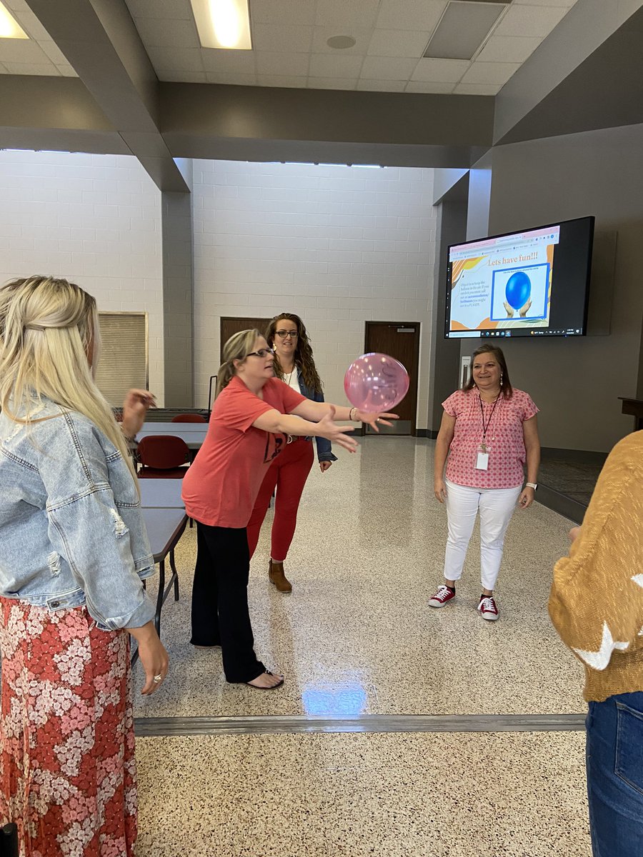 Natascha_Webb71's tweet photo. Great day with our Specialized Learning New teachers! PLAAFPs/Goals for the win! #bepremiere https://t.co/zcm9YhLLk6