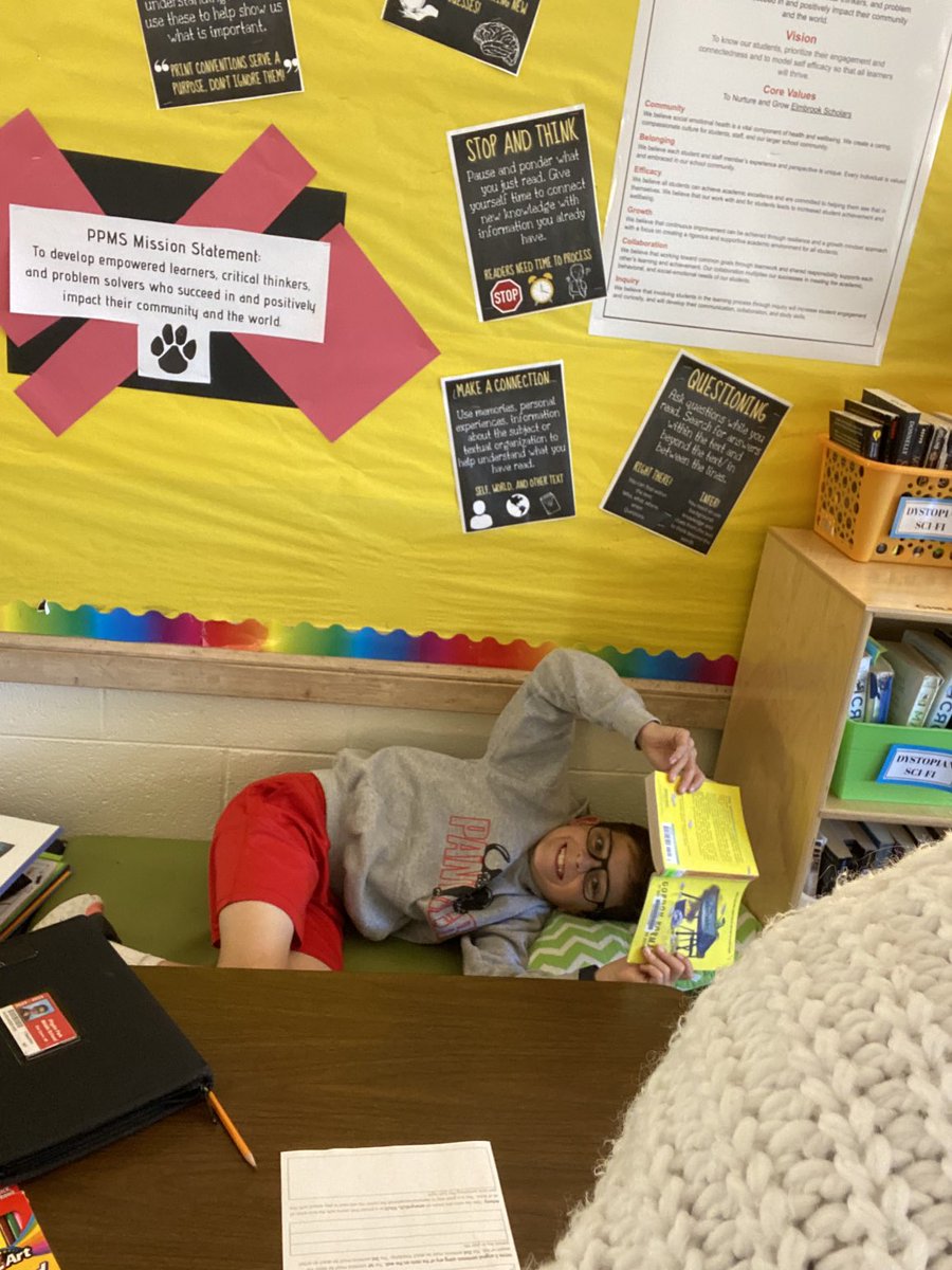 7RubyPPMS's tweet photo. Doing what we do in the ELA classroom🔥 #annotate #infer #textevi #metacog @PPMS_SDE https://t.co/MrdJqJ4gDu