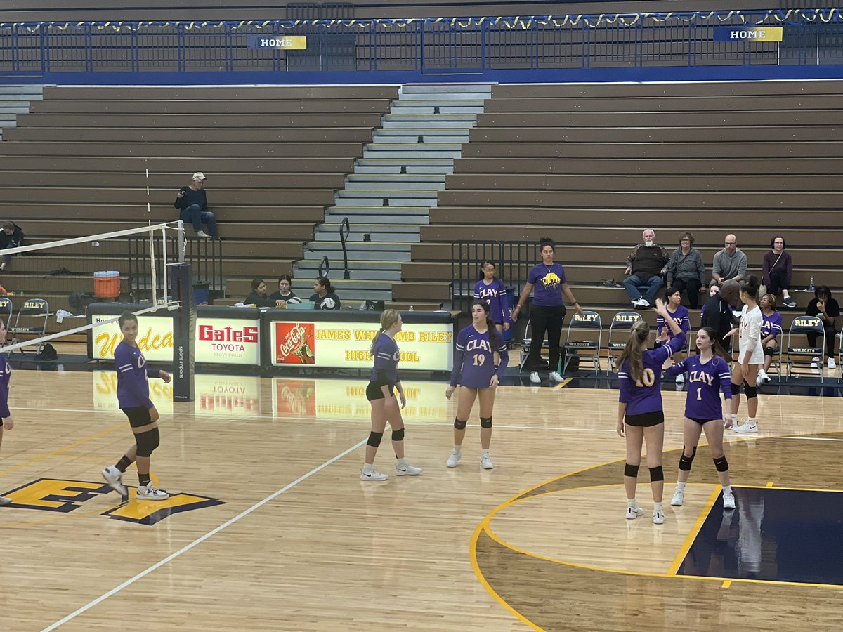 That’s a NIC South Division Championship!!!!!!  💜💛🏐