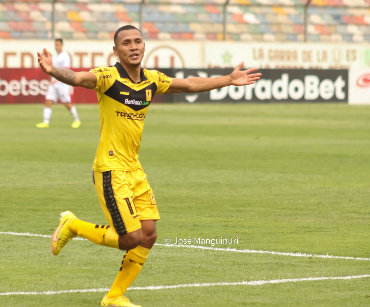 ManguinuriJose's tweet photo. @Club_USMP 1 - 3 @ADCantolao
#Liga1Betsson #canonperu #Liga1
π:#monumental
πΈ:#canonsl2 https://t.co/cNJRVwZV9i