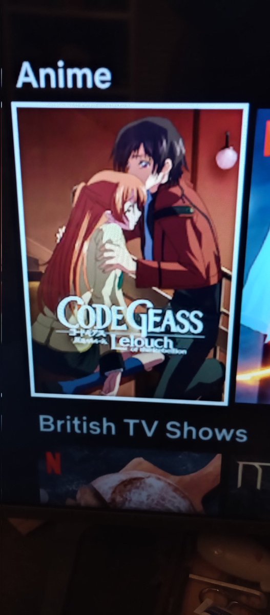 _JayDreamz_'s tweet photo. Netflix really learned how to clickbait me. Me who has never really been that interested in Goose Data. Now I might be because 👀 what is this? A romantic screenshot? Will I consider watching the show just for this moment?

Pffft.

No.

But maybe. https://t.co/p7xb0YEeQJ