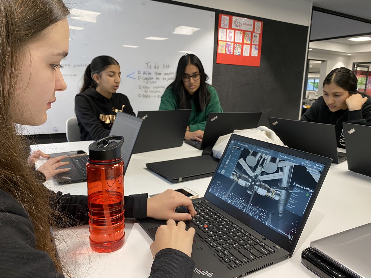 CCCGlenmorePark's tweet photo. Day 4 of Mission Oz and things are really ramping up - after calculating trajectories, we are now perfecting orbital landings. This is intense! @CatholicEdParra @PenolaEmuPlains @JackieSlav #missionoz #spaceteams https://t.co/HmaPXbYaP3