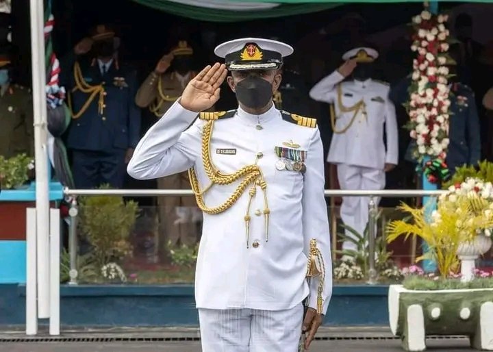 cms047's tweet image. Aide de camp is a French-speaking word means Helper,,if you know you know..Good morning people.