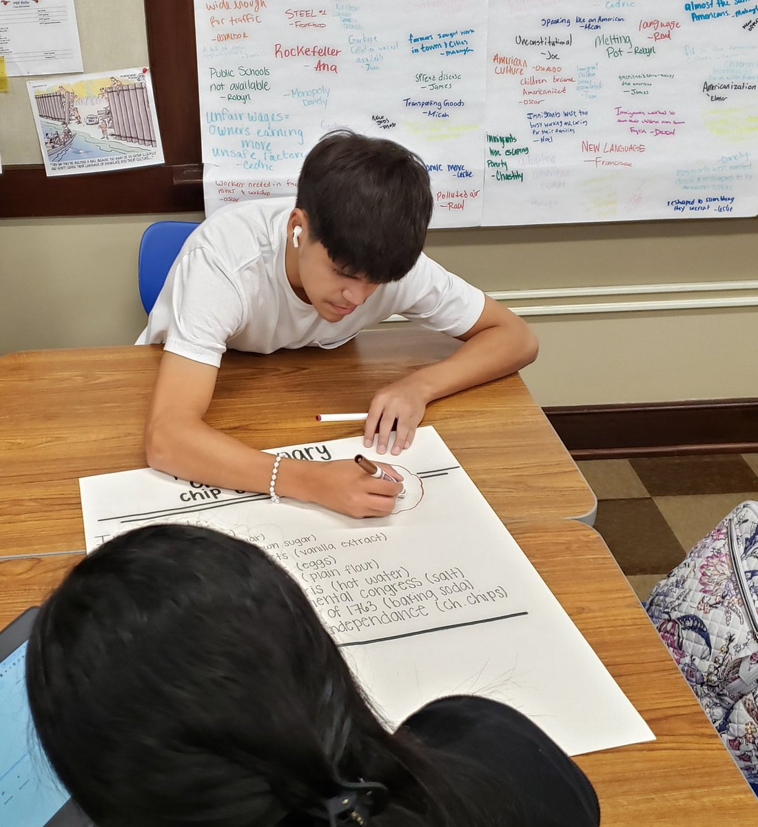 monirodsatx's tweet photo. It's a Revolutionary Collaboration!  
Students working together to create their own "Recipe for Revolution."
@SAISD_AVID @ib_jefferson @SaisdSocial https://t.co/ANdCcWVgNi