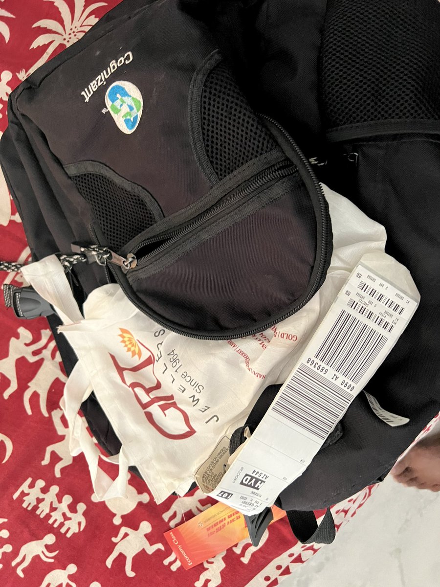 wireframesolcan's tweet photo. AI 544 from Delhi to Hyderabad checkin baggages were opened and cash of INR 50,000 were stolen. No help from #airindia or airport #gmr #airport #gmrhyderabad #RatanTata #tatagroup #tatasons . No complain or case was registered as they kept asking me to go from one place to other. https://t.co/E1YpnPtxRi