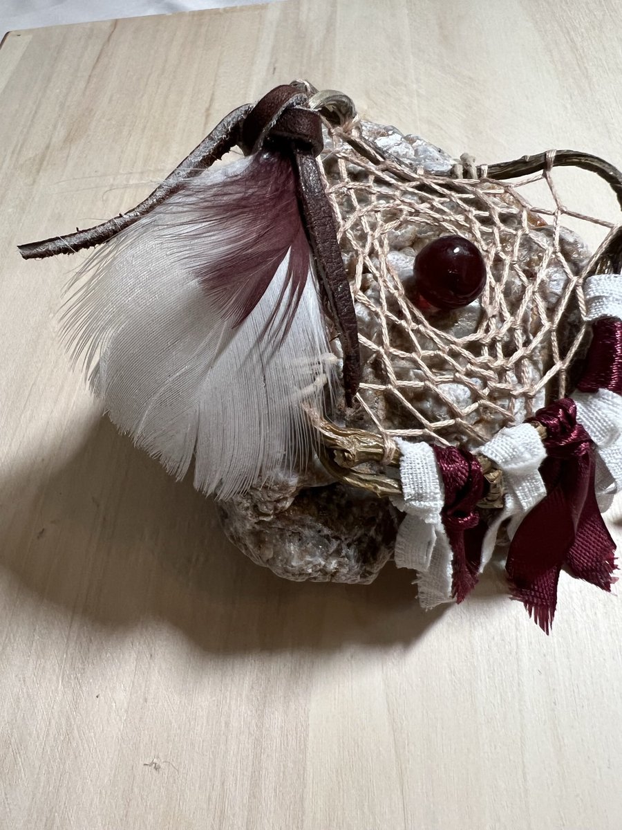 Dream Catcher Stones 
Drift-Willow.com
#dreamcatchers  #traditionaldreamcatchers  #fraservalleyhandmade #nativeart #indigenouswoman #creativity #onlinestore #handmadewithlove  #dreambig #dreamer #bohohome #bohodecor  #bohohomedecor #nature #spiritual #meditation