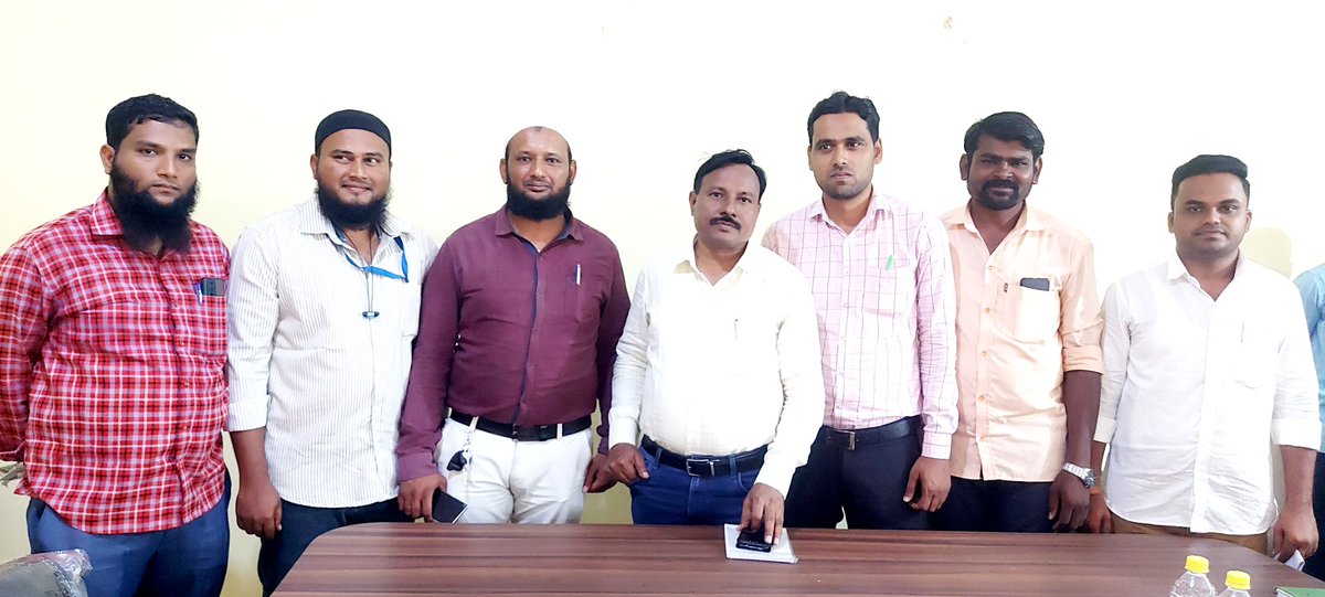 MIC_Jamkhandi's tweet photo. Bagalkote Dist MIC Staff with AD MWD Shri M.N.Melinmani Sir 

@Captain_Mani72 @DOMGOK @RaghavendraT198 @mashakasab 
@ShivanandP14 @MinorityDeptBgk https://t.co/H3L2R6F1sZ